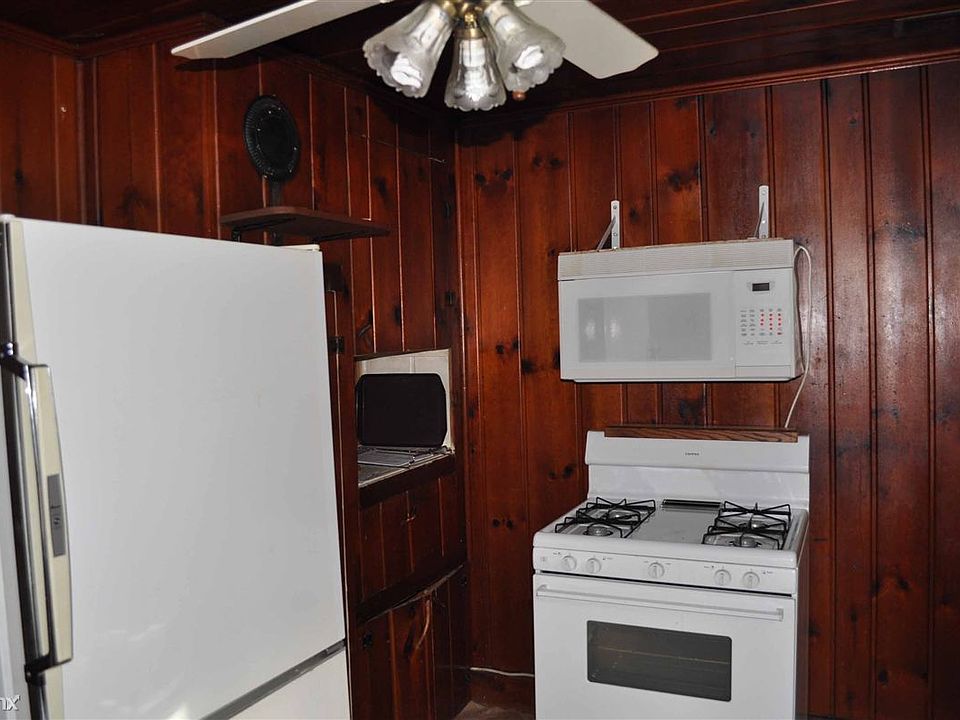 kitchenC_1913