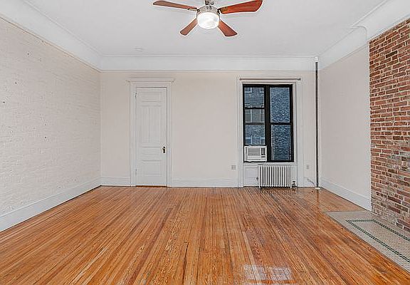 5th image of 312 W 98th St #2F