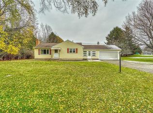 1044 Shoecraft Rd, Webster, NY 14580