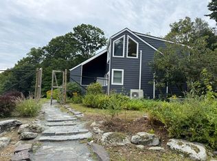 83 Presbyterian Hill Rd, Stephentown, NY 12168