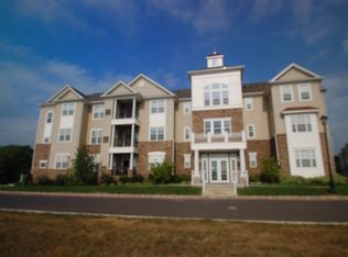 3308 Enclave Cir, Somerset, NJ 08873