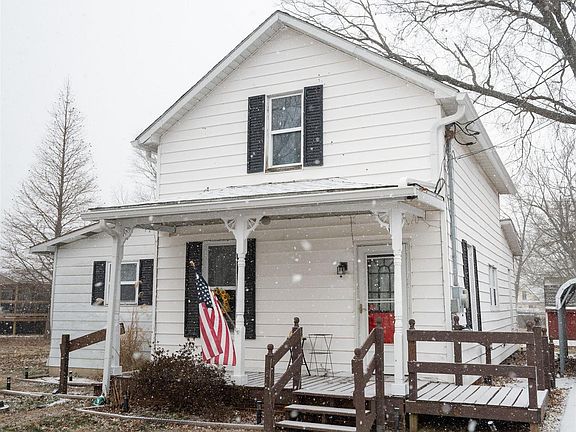 2nd image of 815 Church St
