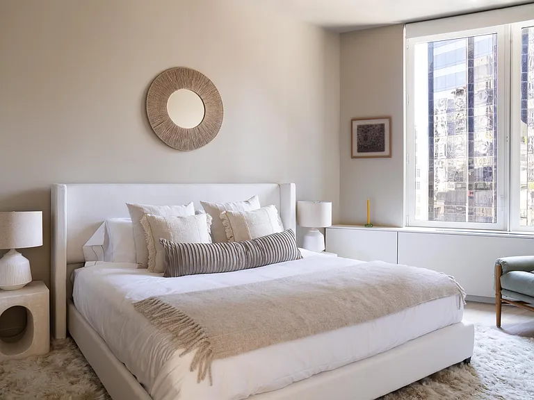 1 W 60th St #10B — Photo 4