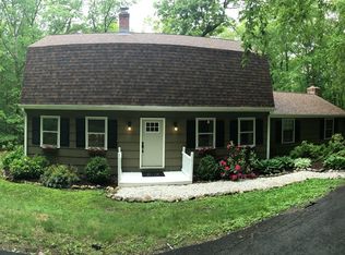 26 Turkey Roost Rd, Sandy Hook, CT 06482