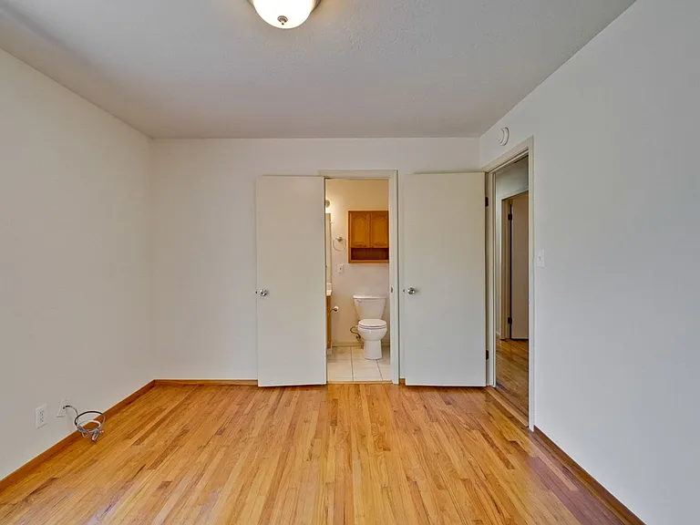1109 White Cliff Dr — Photo 49