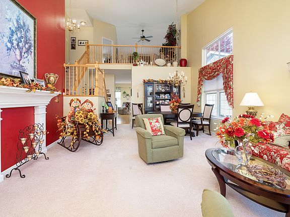 5th image of 16228 Goose Lake Dr
