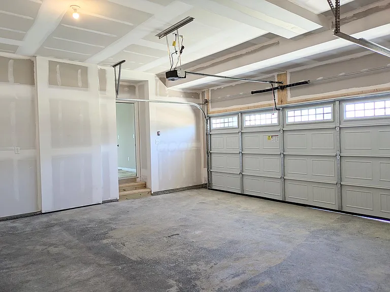 9013 Hawk Hill Way — Photo 37