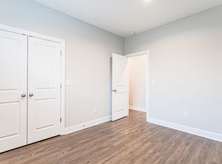 16 Magnolia Dr, Travelers Rest, SC 29690