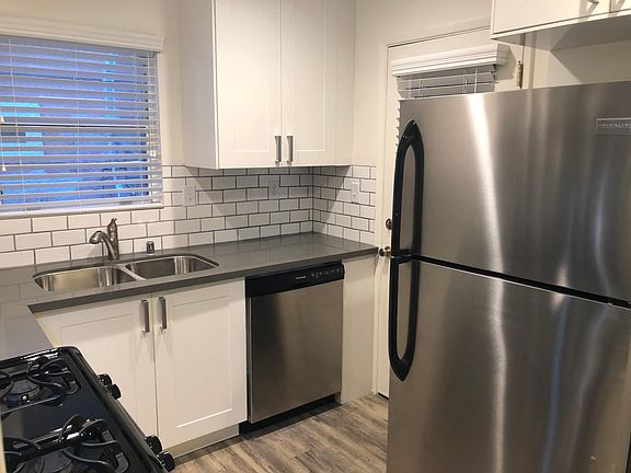 4th image of 4477 30th St
