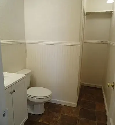 130 Wilson Ave #B — Photo 6
