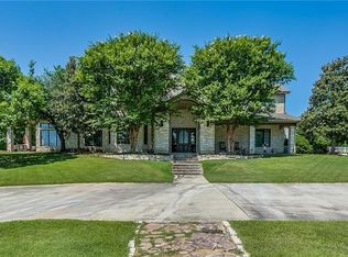 8374 Dodd Rd, Azle, TX 76020