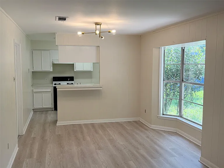 2220 Ripple Creek Dr — Photo 13
