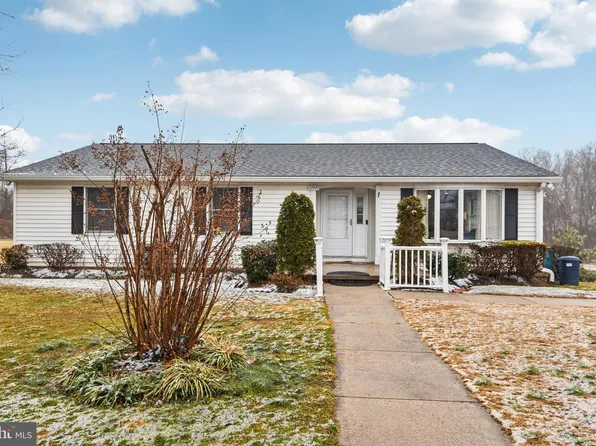 11941 South St, Libertytown, MD 21762