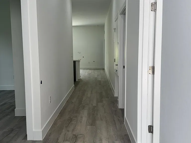 9189 N Travis Dr — Photo 6