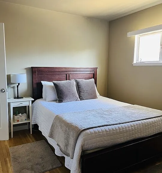 638 Howland Dr #4 — Photo 16