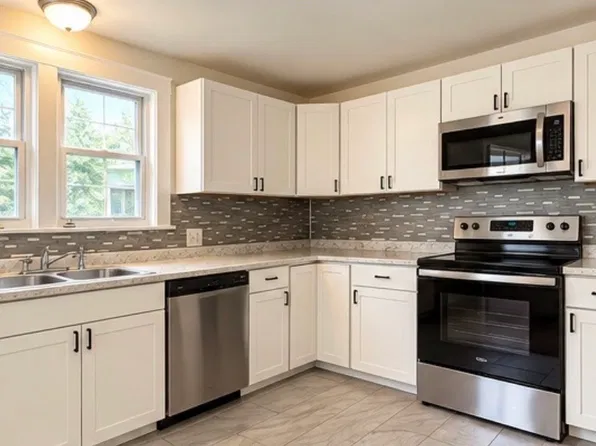 555 Nott St Floor 2, Schenectady, NY 12308