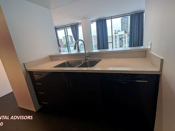 4th image of 188 15th Ave SW #508