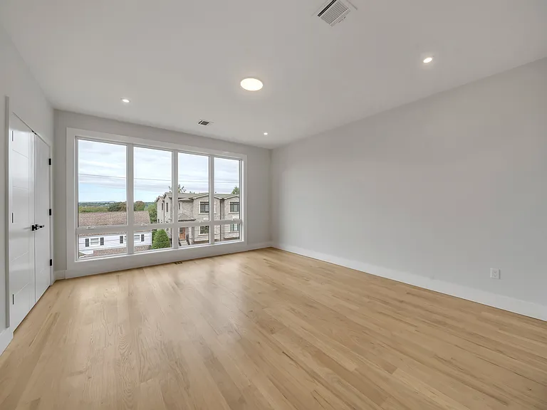 530 Roff Ave #A — Photo 15