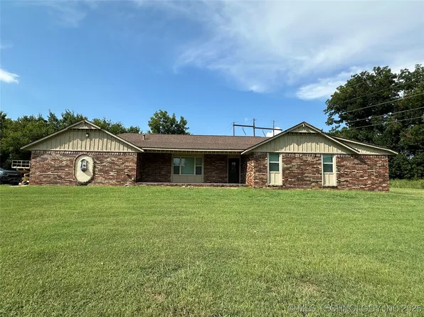 234 S Two Mile Rd, Fort Gibson, OK 74434