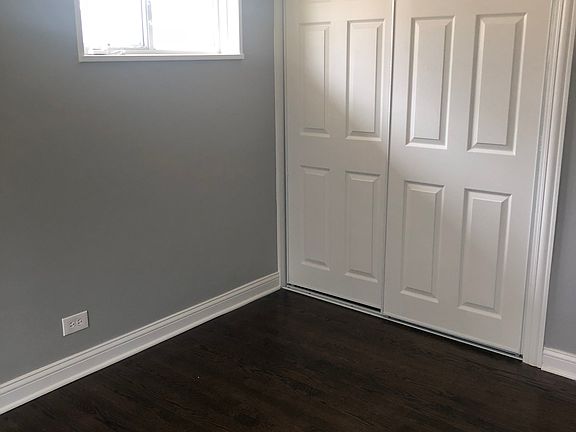 3rd image of 11055 Martindale Dr