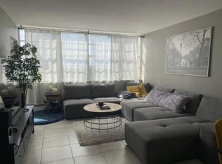 1301 NE Miami Gardens Dr APT 1111W, Miami, FL 33179