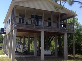 7 Joe Dr, Panacea, FL 32346