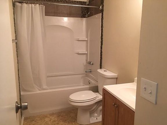 5th image of 2841 Hanois Ct