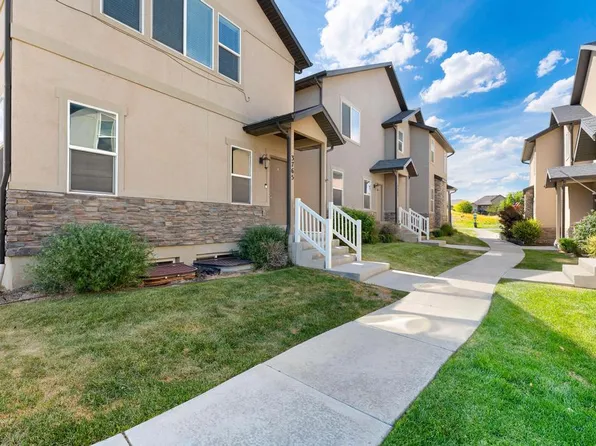 3765 E Cunninghill Dr, Eagle Mountain, UT 84005
