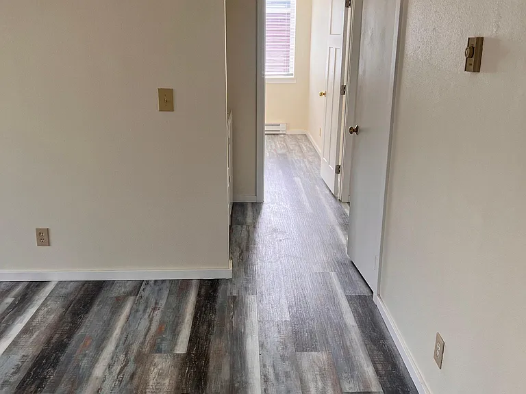 530 Front St #2 — Photo 6