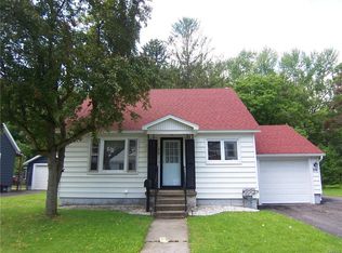 219 N Willow St, Oneida, NY 13421