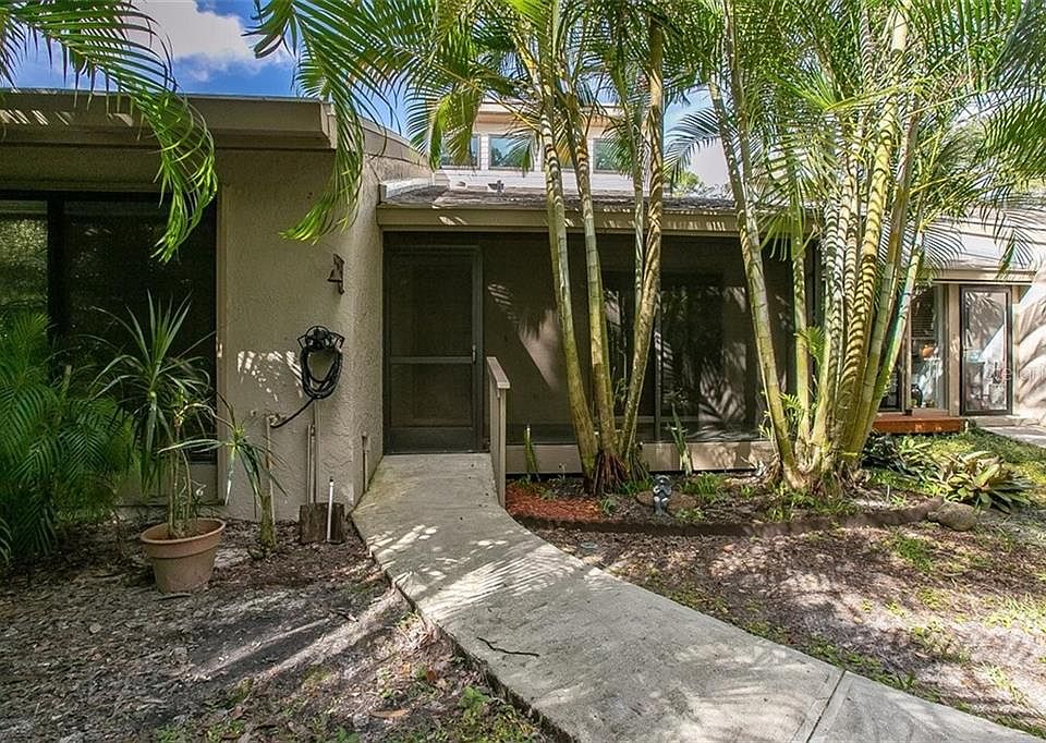 1st image of 2584 Arboretum Cir