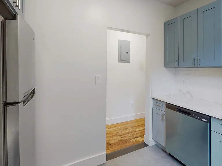 2156 Cortelyou Rd #7 — Photo 1