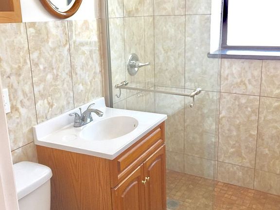 5th image of 3944 24th St APT 4B
