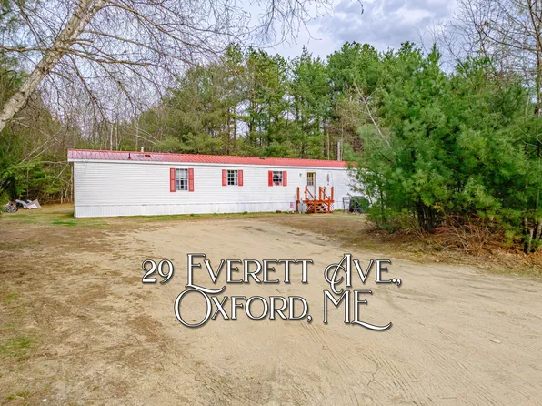 29 Everett Avenue, Oxford, ME 04270
