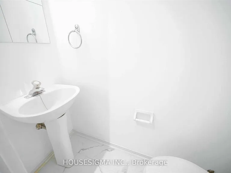 80 Strathaven Dr #21 — Photo 9