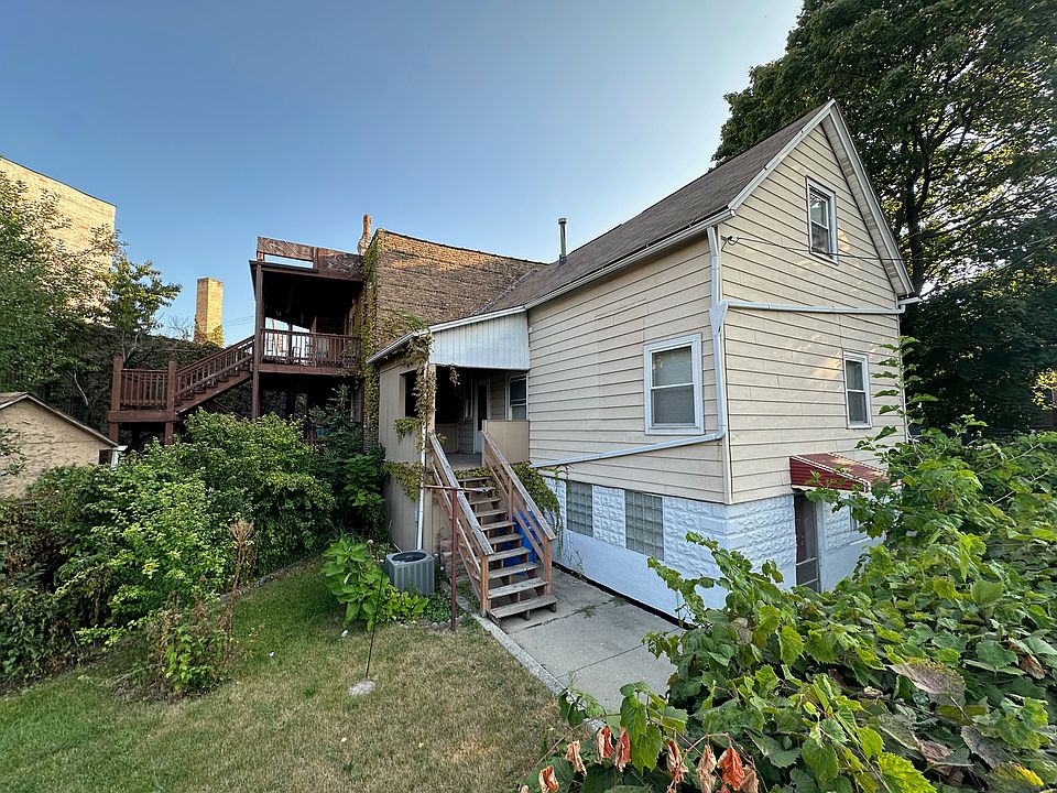 1st image of 3116 N Oakley Ave
