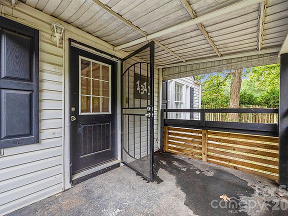 5th image of 1810 Lisbon Ln