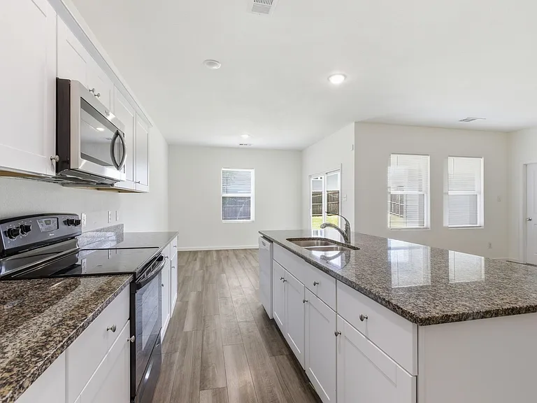 759 Crestridge Dr — Photo 25
