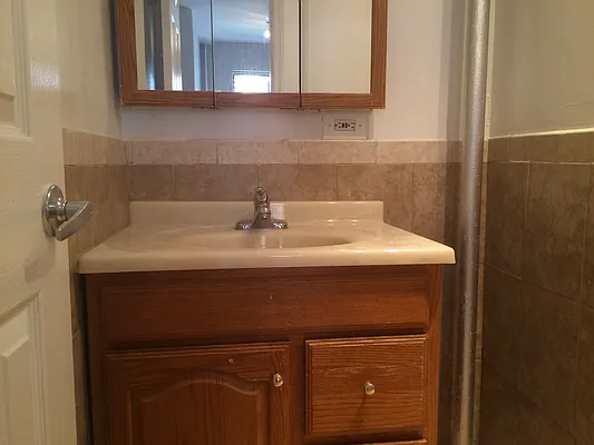 Rented by Mason Group LLC | media 7