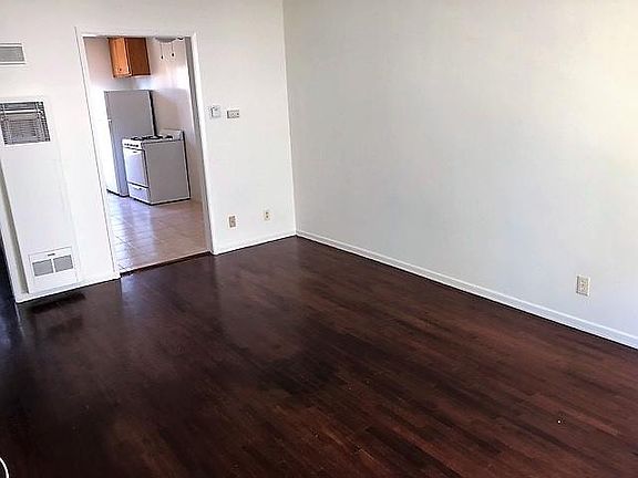 3rd image of 820 Idaho Ave APT 7