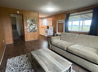 34228 Christmas Tree Ln, Creswell, OR 97426