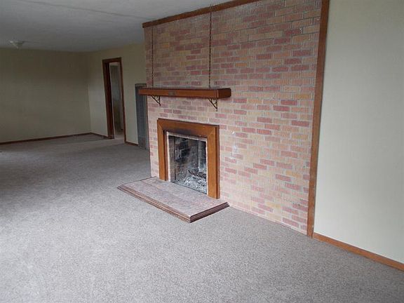 2nd image of 136 County Road 2098