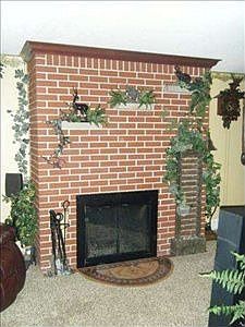 5th image of 713 Lincolnshire Ln