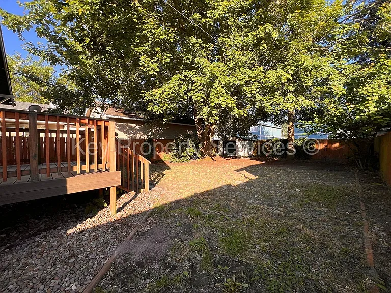159 15th Ave — Photo 12