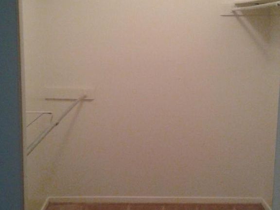 4th image of 1558 Weyland Dr APT 1105