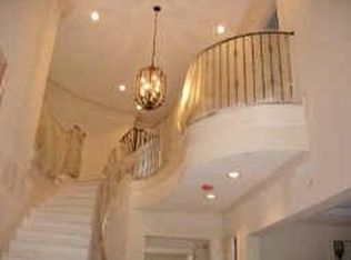 2246 Branard St, Houston, TX 77098