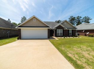 252 Lee Road 2140, Phenix City, AL 36870