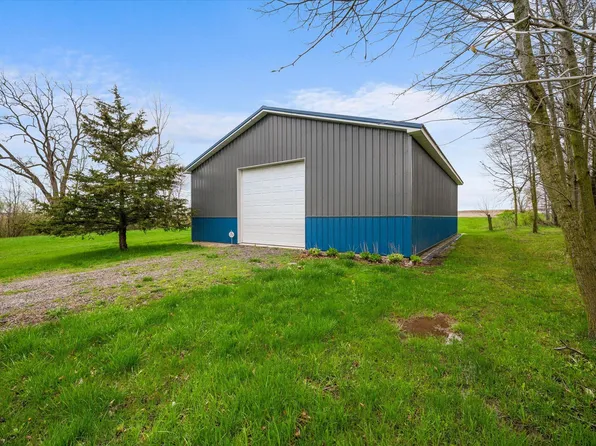 423 Fairview Ave, Camden, MI 49232