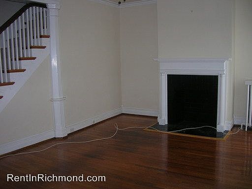 1st image of 2409 Maplewood Ave