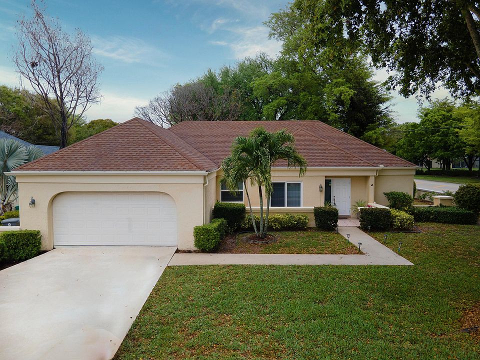 1st image of 10195 Greentrail Drive